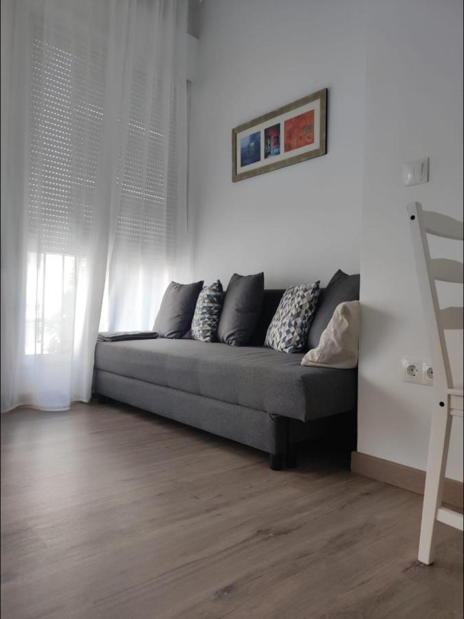 Apartment In The Center Of Севилья Экстерьер фото