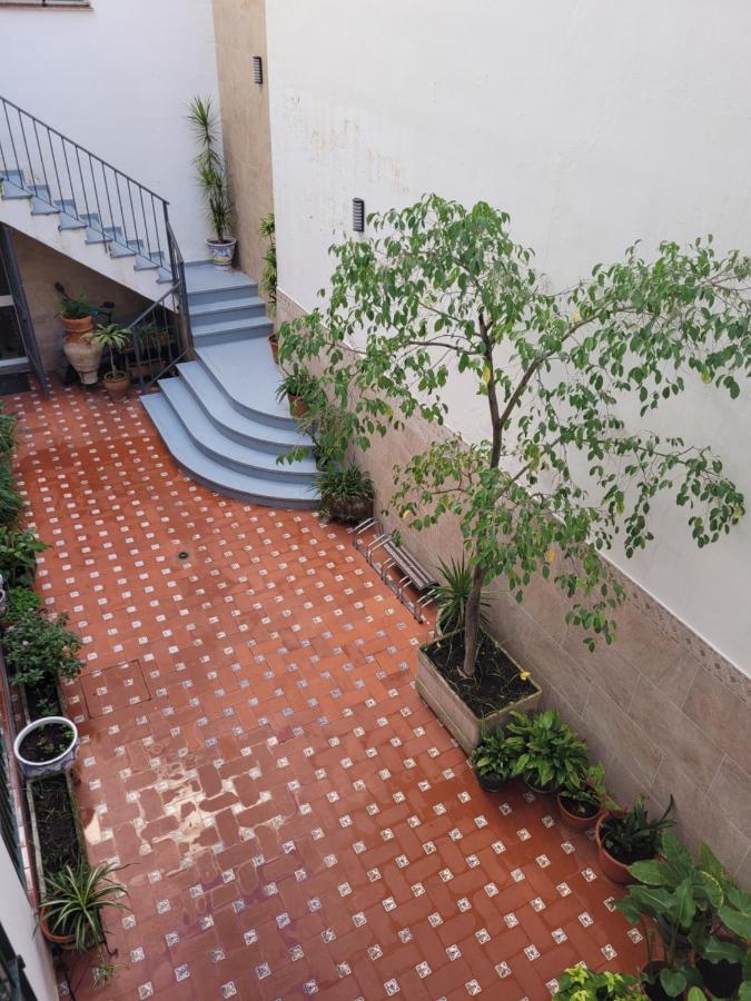 Apartment In The Center Of Севилья Экстерьер фото
