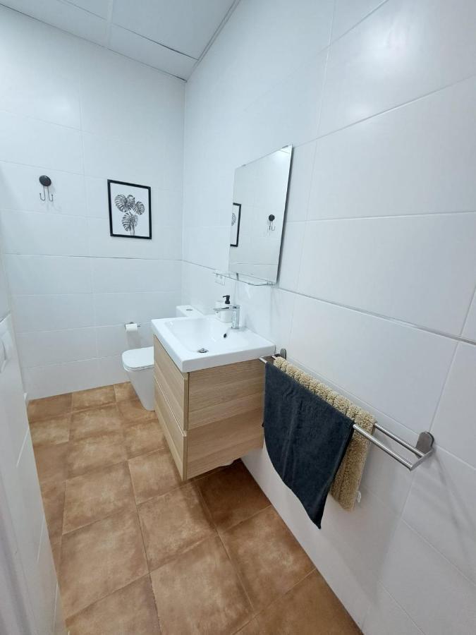 Apartment In The Center Of Севилья Экстерьер фото