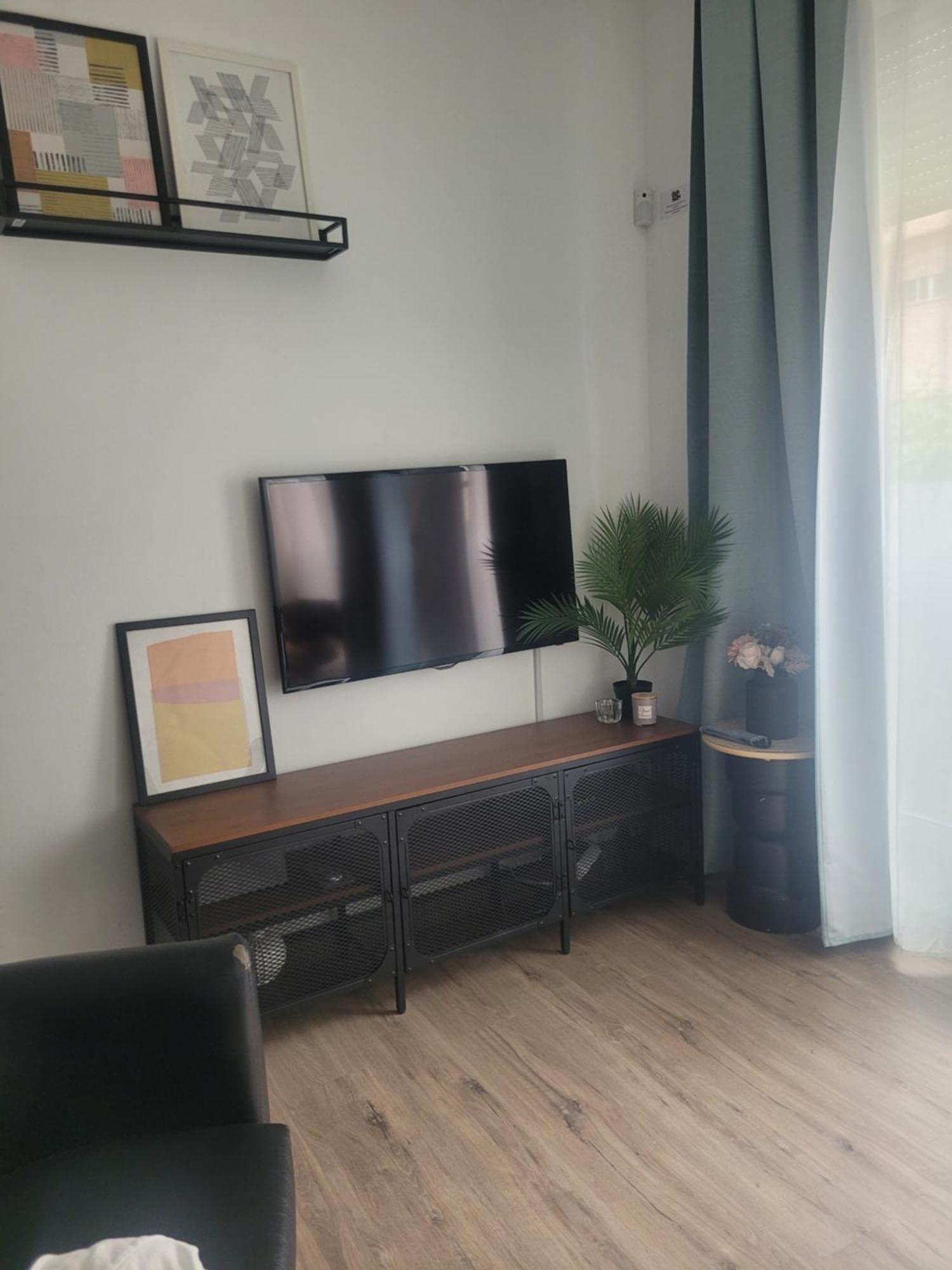 Apartment In The Center Of Севилья Экстерьер фото